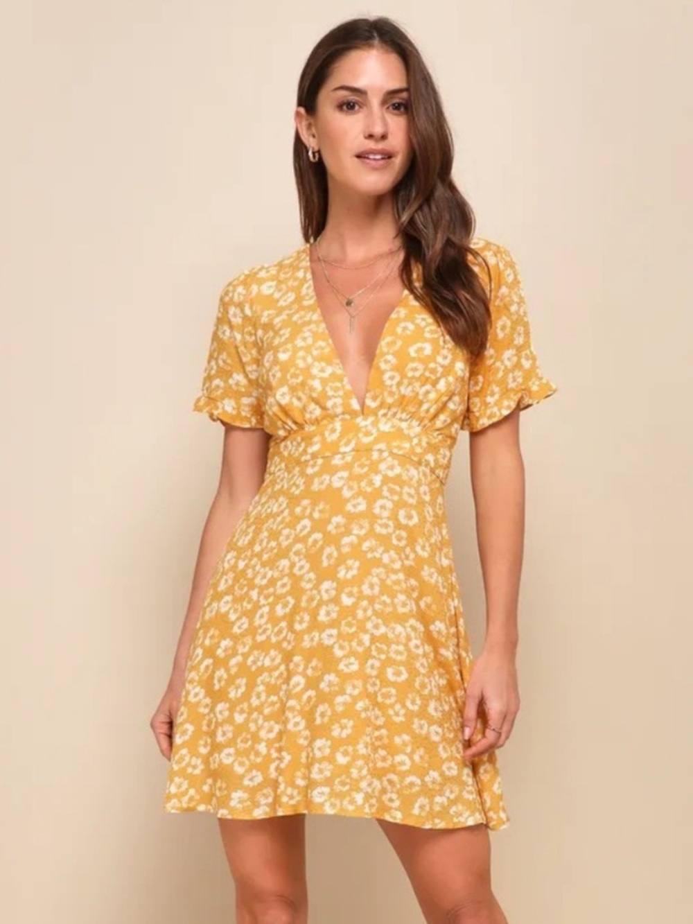{NWT} Lulus Garden Explorer Mini Dress in Mustard Yellow Floral Print